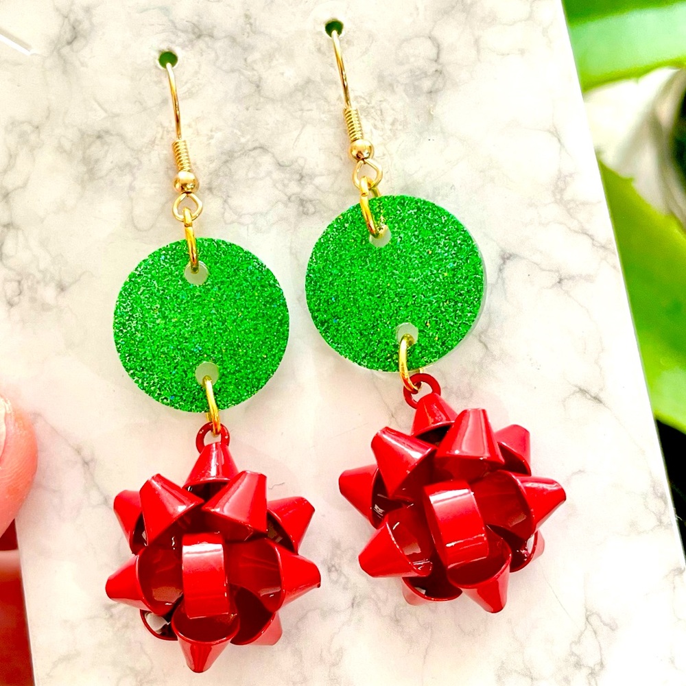 Green and Red Bow Christmas Earrings